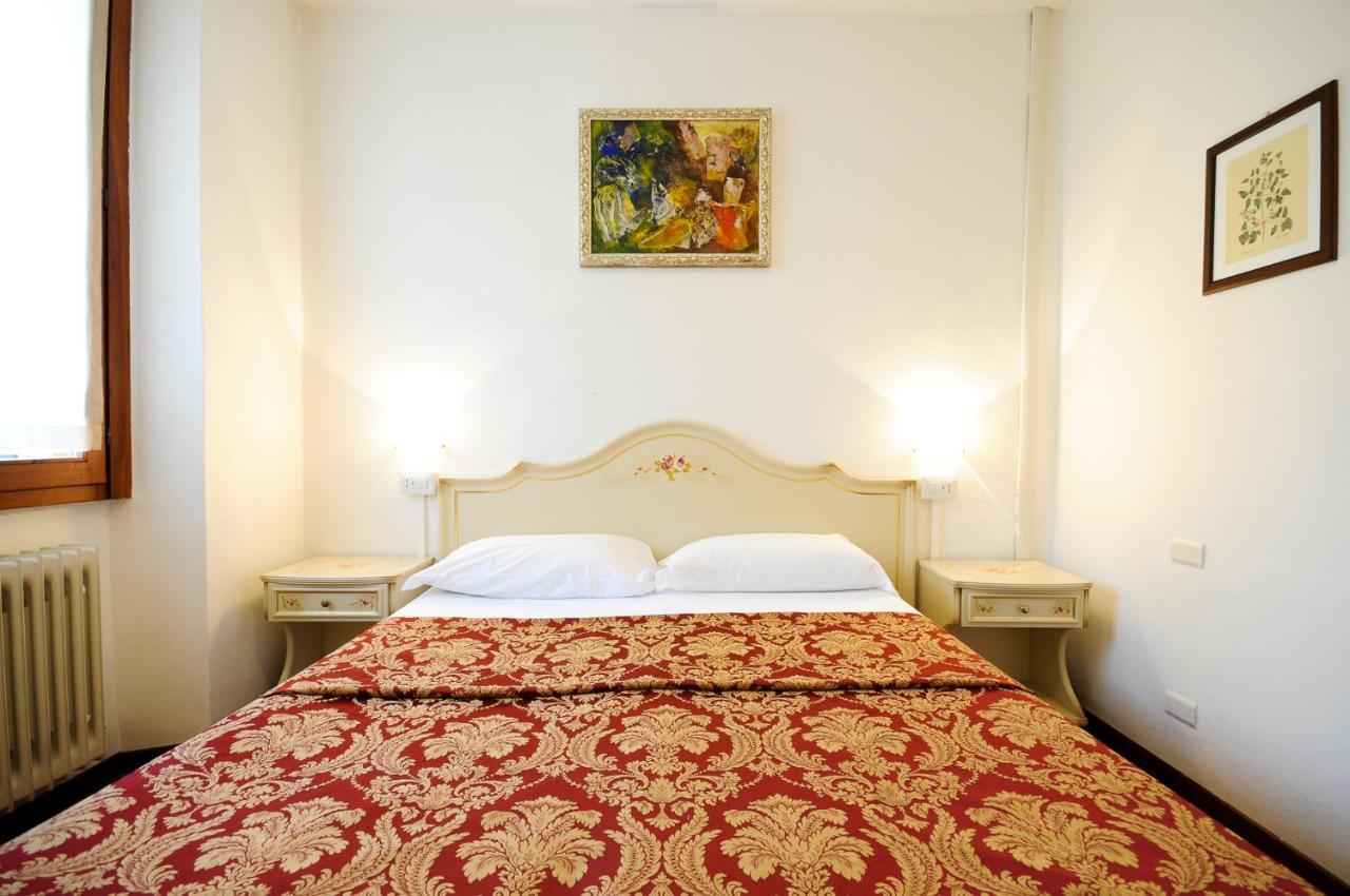 Hotel Terzo Crotto Черноббио Экстерьер фото